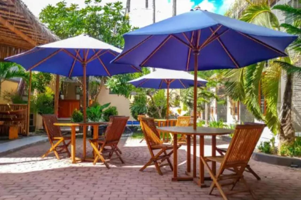 Oyo Flagship 91237 Ratu Guest House Kedunganan Eksteriør billede